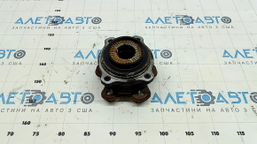 BMW X5 G05 19-24 rear left hub rusty