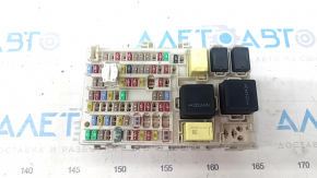 The fuse box under the dashboard of the Nissan Rogue 21-24 is broken.