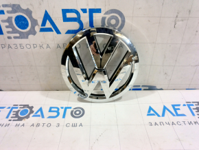 VW Touareg 11-14 grille emblem
