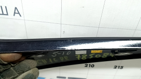Right rear window molding for Toyota Highlander 14-19, gloss black, scratches