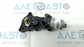 Toyota Highlander 14-19 driver's seat lift motor contact with water