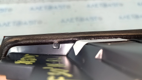 The left inner taillight of a BMW 3 F30 16-18 is light, the guide is broken, and there is a scratch.