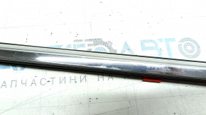 Door-glass molding, central front left, Toyota Avalon 13-18, chrome, scratches