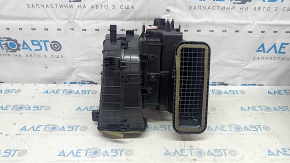 The heater housing is bare, right side, Nissan Rogue 22-25, us-built, without the motor and actuator.