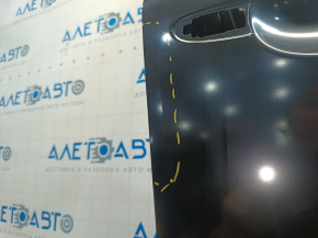 The front right door of the Mazda CX-5 17-24 is bare.