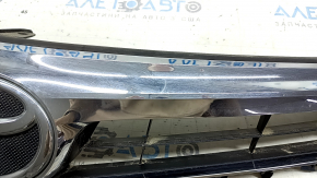 Radiator grille Toyota Avalon 13-15 3.5 with emblem, sand