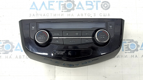Nissan Rogue 17-20 auto climate control, peeling chrome, scratches