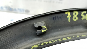 Front right fender arch trim for Nissan Rogue 14-20, structure, cracks in fasteners, worn