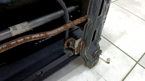 Rear seat, 3rd row, Toyota Highlander 17-17, black leather, brown stitching, dry-cleanable, dents, water contact