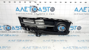 Right fog light grille frame for BMW 3 F30 16-18, partially open, with chrome molding, sand, bumps