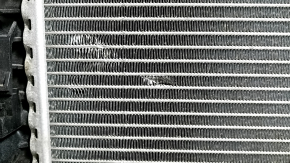 Audi Q5 80A 18-24V 2.0T MHEV water cooling radiator with bent honeycombs