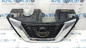 Nissan Rogue 16-17 radiator grille without camera, without radar, broken fasteners, cracks, bumps, sand