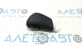 Nissan Rogue 17-20 black gear knob, scratches, worn