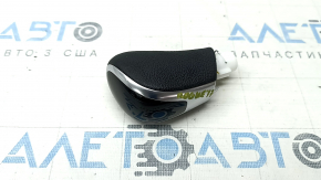 Nissan Rogue 17-20 black gear knob, scratches, worn