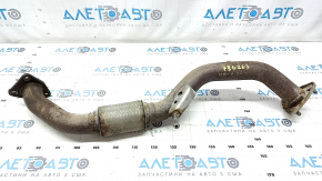 The Honda CRV 20-22 hybrid exhaust pipe is rusty.