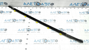 Door-glass molding, center rear right, Honda CRV 17-22, chrome, broken fasteners