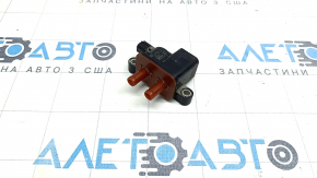 Honda CRV 20-22 hybrid vacuum solenoid