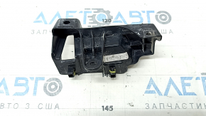 Honda CRV 17-22 front fender arch lining bracket, rear left, broken latches