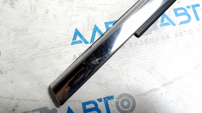 Door-glass molding, center rear left, Jeep Cherokee KL 14-23, chrome, worn