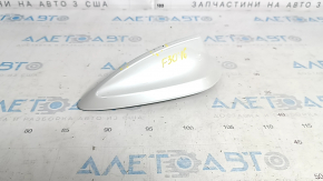 BMW 3 F30 fin antenna housing scratches