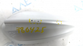 BMW 3 F30 fin antenna housing scratches