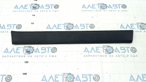 Honda CRV 17-22 black front left door sill trim, worn