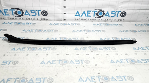 Left windshield molding for BMW 3 F30 12-18 (scratches)