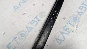 Left windshield molding for BMW 3 F30 12-18 (scratches)