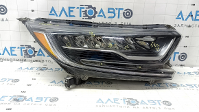Honda CRV 17-22 LED front right headlight, broken molding mounts