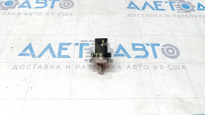 Fuel pressure sensor BMW X3 G01 18-20 2.0T on the fuel rail