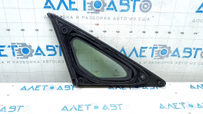 Rear right window, blind glass, Honda Insight 19-22, chrome, scratches on chrome