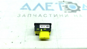 BMW i3 14-20 Fuel Filler Door Release Button