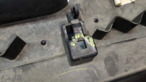 Upper radiator deflector Jeep Cherokee KL 19-23 2.0T, 3.2 broken fasteners, broken corner