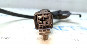 The rear left ABS sensor on a Honda Insight 19-22 has a broken connector latch.