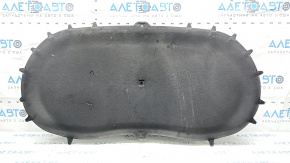 The hood insulation of the 09-18 VW Tiguan is torn.
