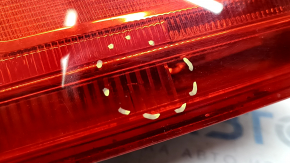 Left inner taillight, trunk lid, VW Tiguan 12-18 restyling, debris under the glass, cracked reflector