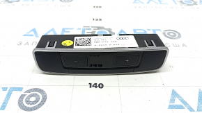 Audi A4 B9 17-25 rear climate control glass scratches
