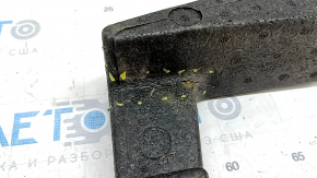 The rear bumper absorber of the VW Tiguan 09-18 is broken.