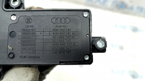 Audi A4 B9 17-25 driver's seat control with black buttons