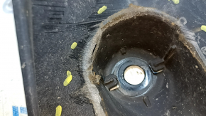 Right underbody protection for VW Tiguan 09-18, torn, dented