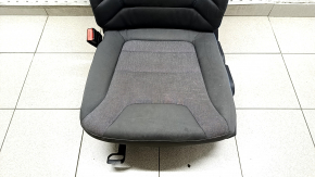 BMW i3 14-21 driver's seat without airbag, combined gray and blue cloth, mechanical, heated, for cleaning