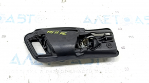 Inner front left door handle for a VW Tiguan 09-17