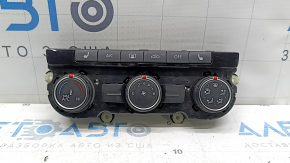 VW Tiguan 12-16 manual climate control, with heated seats, scratches