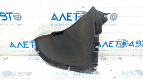 The front left mudguard of a Volkswagen ID.4 21-24 is worn.