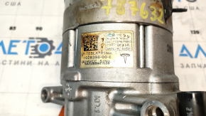 Tesla Model S 12-15 pre-restored air conditioning compressor, resistance 325 MOhm on spare parts, not sealed