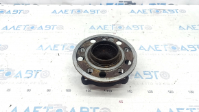Front right hub Mercedes W213 E 17-23 RWD