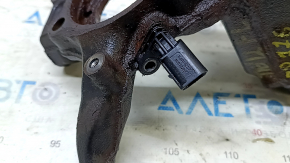 Front left axle trunnion for VW Tiguan 09-17, rusty, with sensor