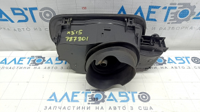 The fuel filler flap housing of the BMW X3 F25 11-17 is broken.