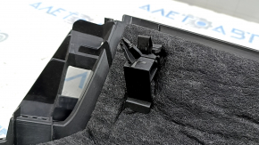 The rear pillar trim behind the left window of the Audi Q3 8U 15-18 is black, worn, the guide is broken