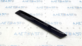 Left side trunk door trim for Audi Q3 8U 15-18 along glass, gloss black, broken fastener